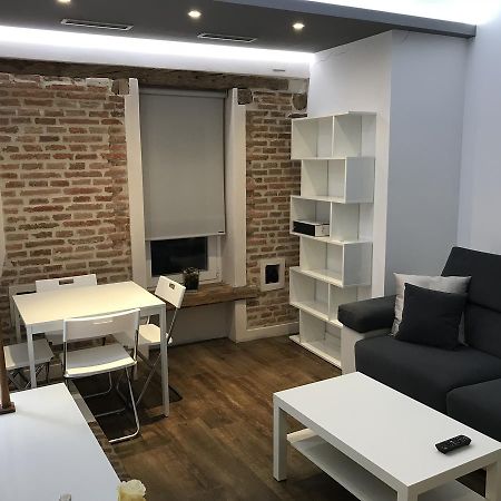 AIRVA: Apartamento Duque de la Victoria Valladolid Exterior foto